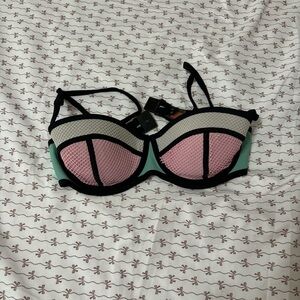 Triangl Bikini top